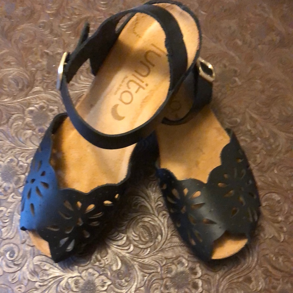 Black Women's Sandals with Cutout Design